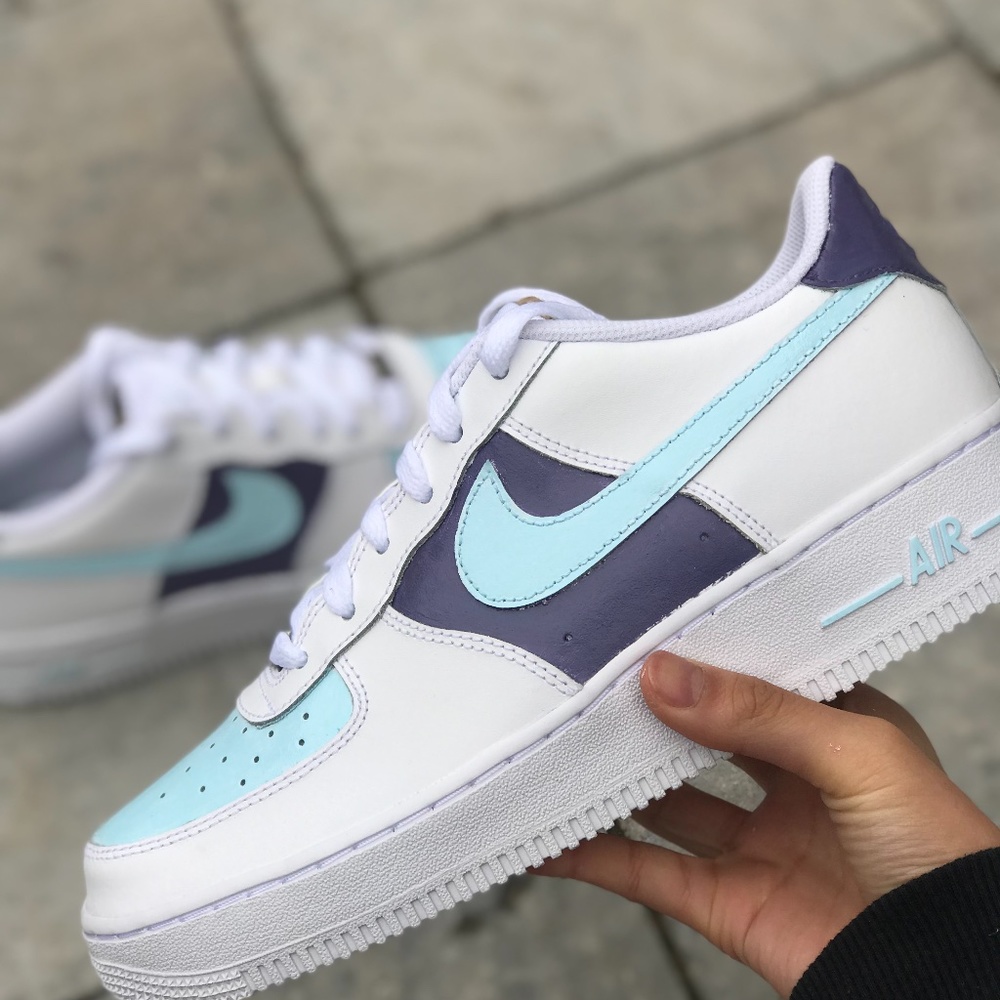 CUSTOM PAINTED AF1